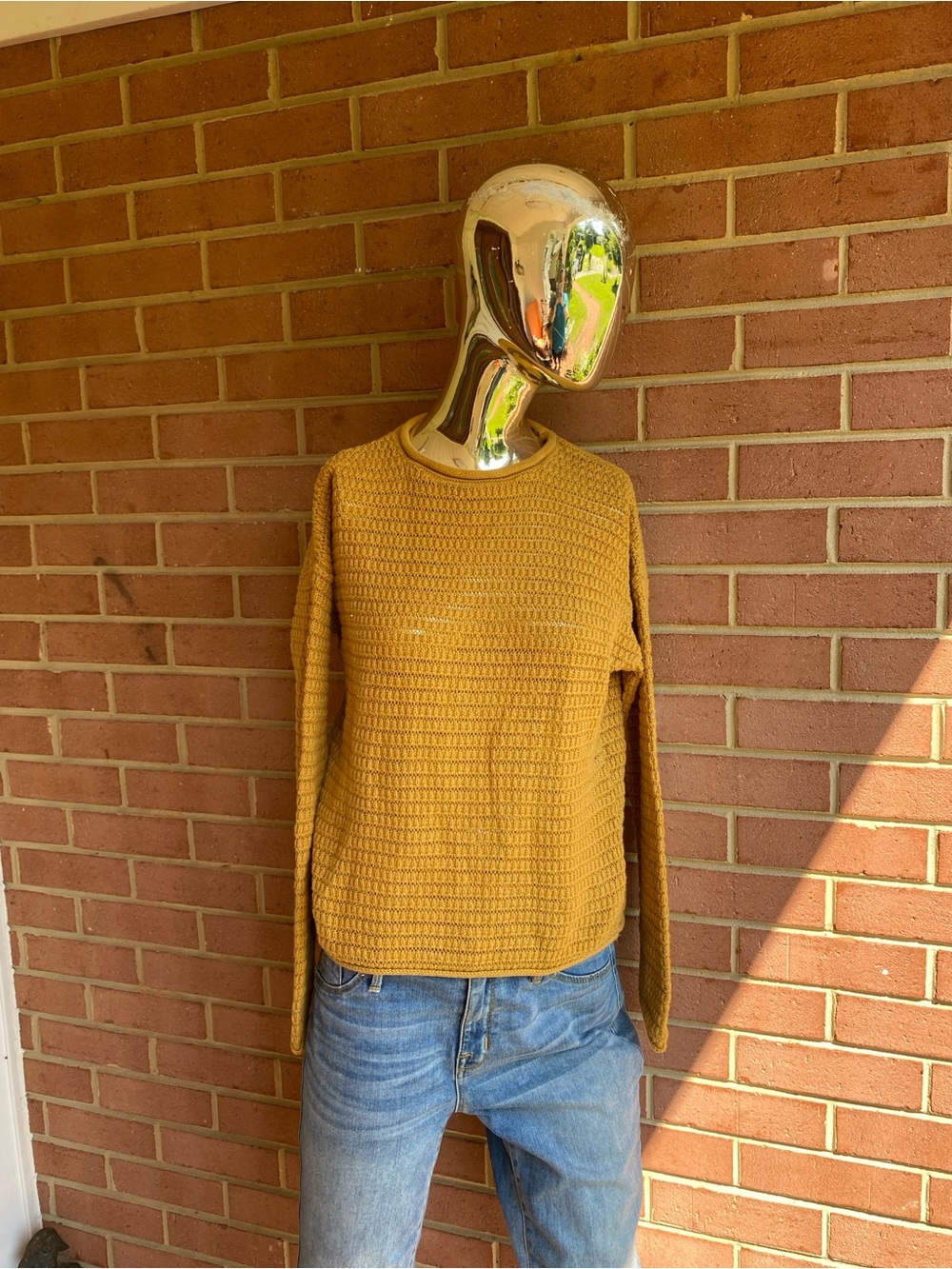 Universal Thread Women's Mustard Textured Crewneck Sweater